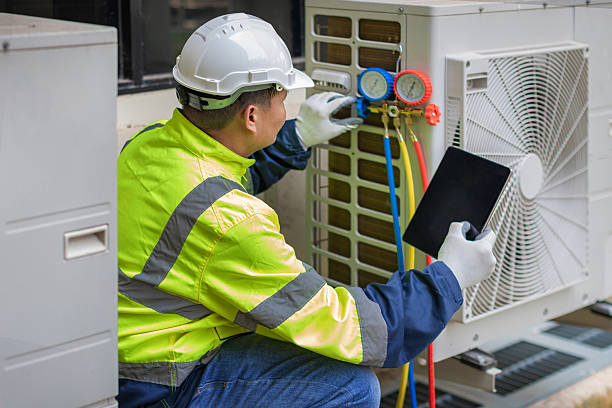 Professional Furnace Repair technician working in Flat Rock, MI